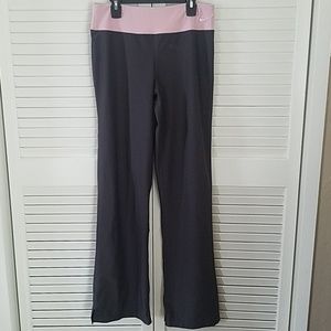 Nike fitory yoga style pants